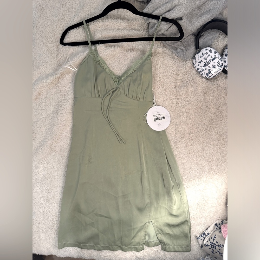 Princess polly Maisie mini dress green size 4